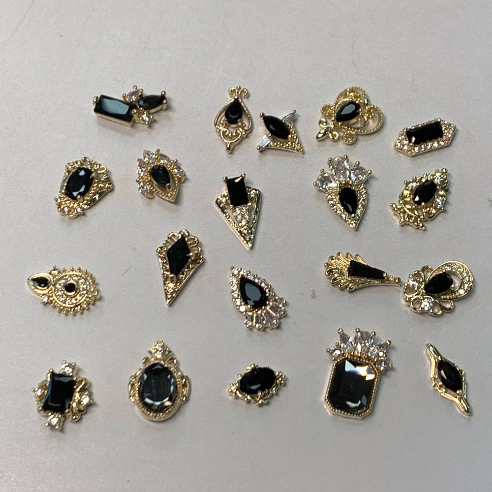 Black luxury nail charms 20 pieces - 2